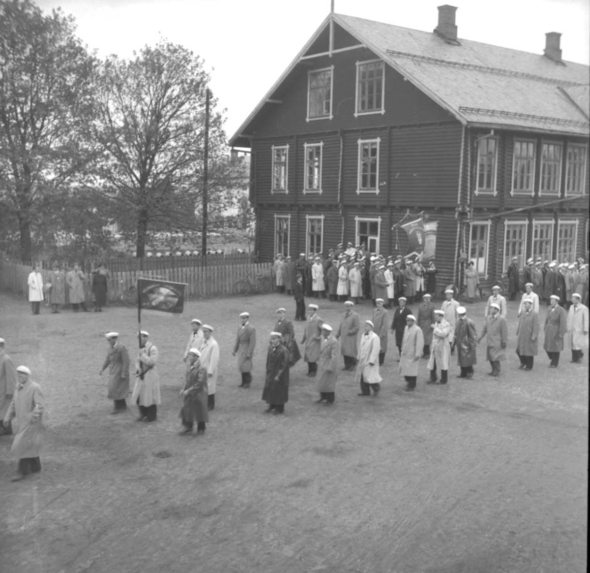 Anno Domkirkeodden, SANG-MUSIKKSTEVNE, MYE FOLK, SKOLEPLASSEN, STANGE SKOLE