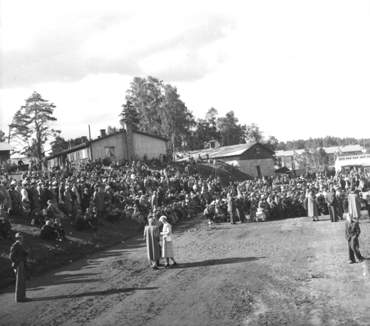 Anno Domkirkeodden, STANGEUTSTILLING, OVERSIKT, MYE FOLK, UTSTILLINGSPLASSEN, HAMAR