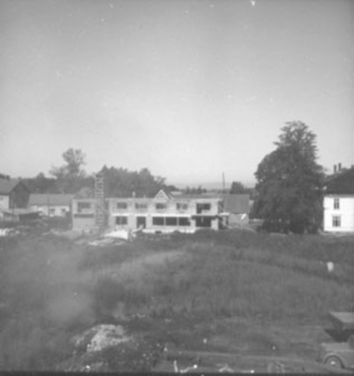 Anno Domkirkeodden, STANGE SPAREBANK UNDER BYGGING, STILAS,