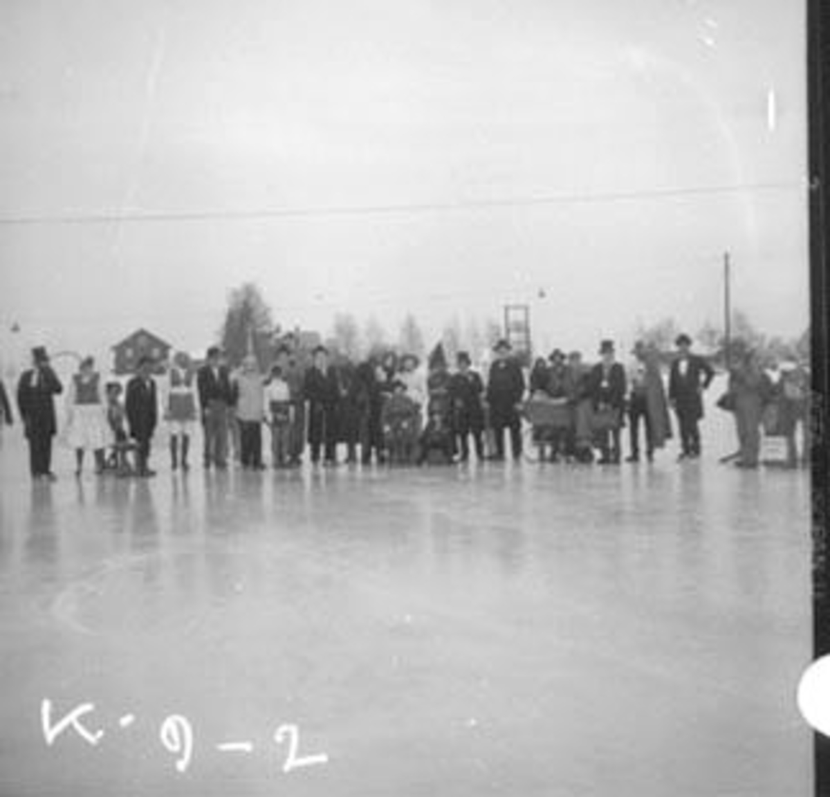 Anno Domkirkeodden, STANGE SKØYTEKLUBB, HUMORISTISK SHOW, UTKLEDDE FOLK, STANGE SKØYTEBANE,