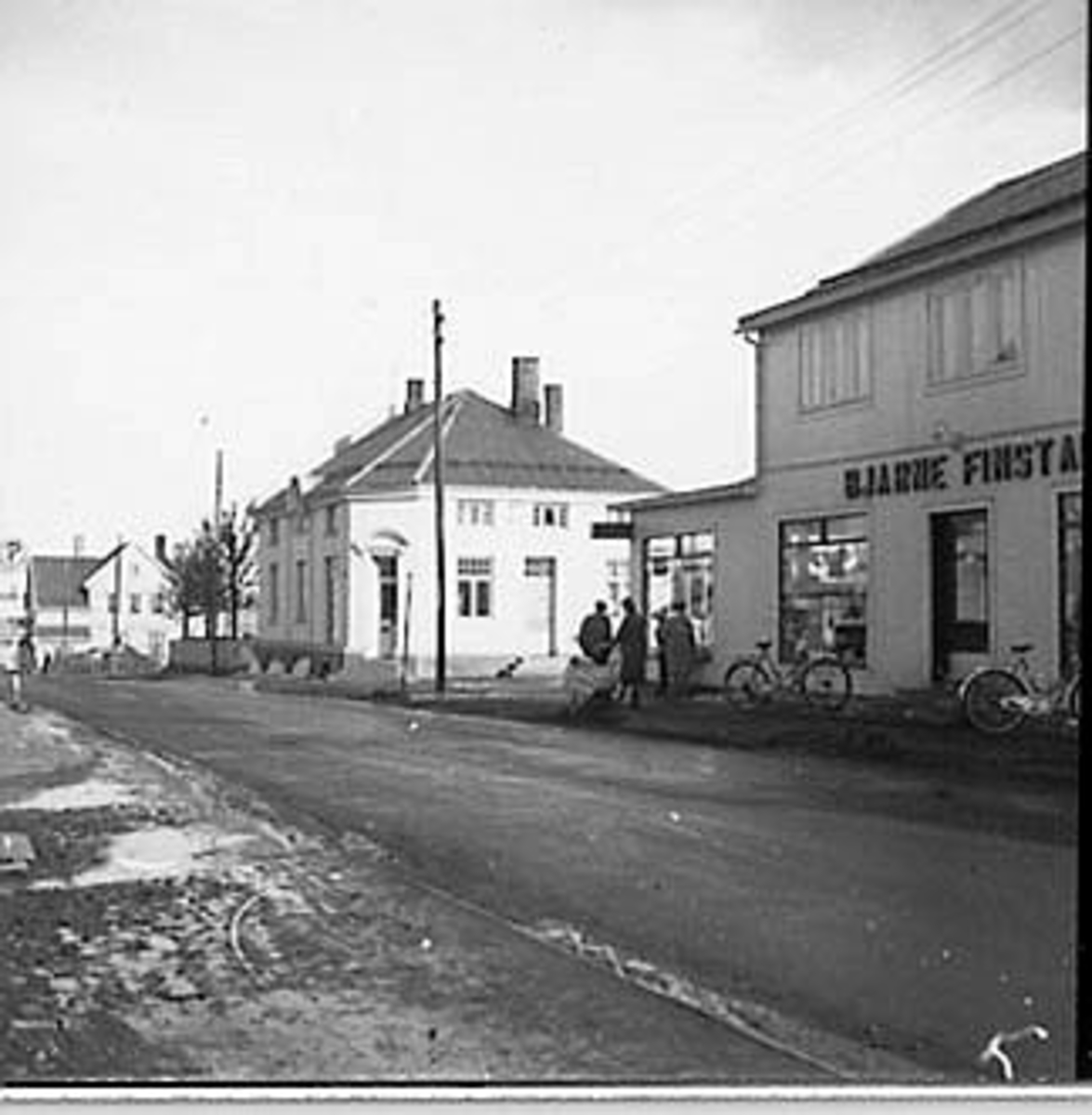 Anno Domkirkeodden, OVERSIKT STORGATA. FINSTAD, BJARNE FORRETNING, NORDBERG, FOLK, BARNEVOGN, STANGEBYEN