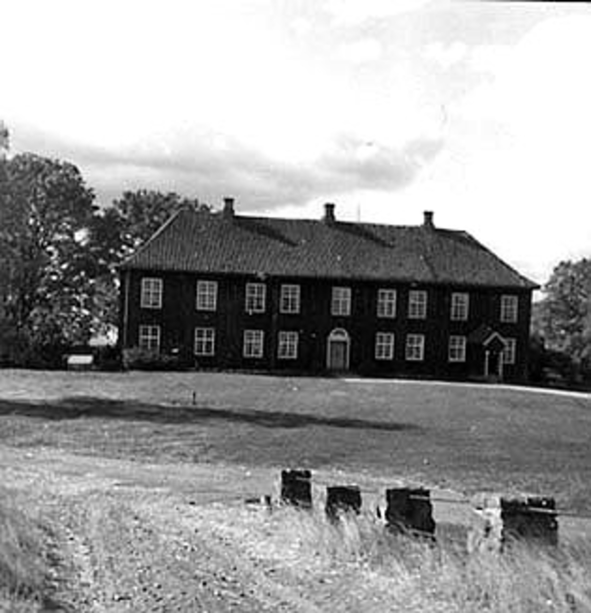 Anno Domkirkeodden, HOVEDBYGNINGEN, RINGNES GÅRD