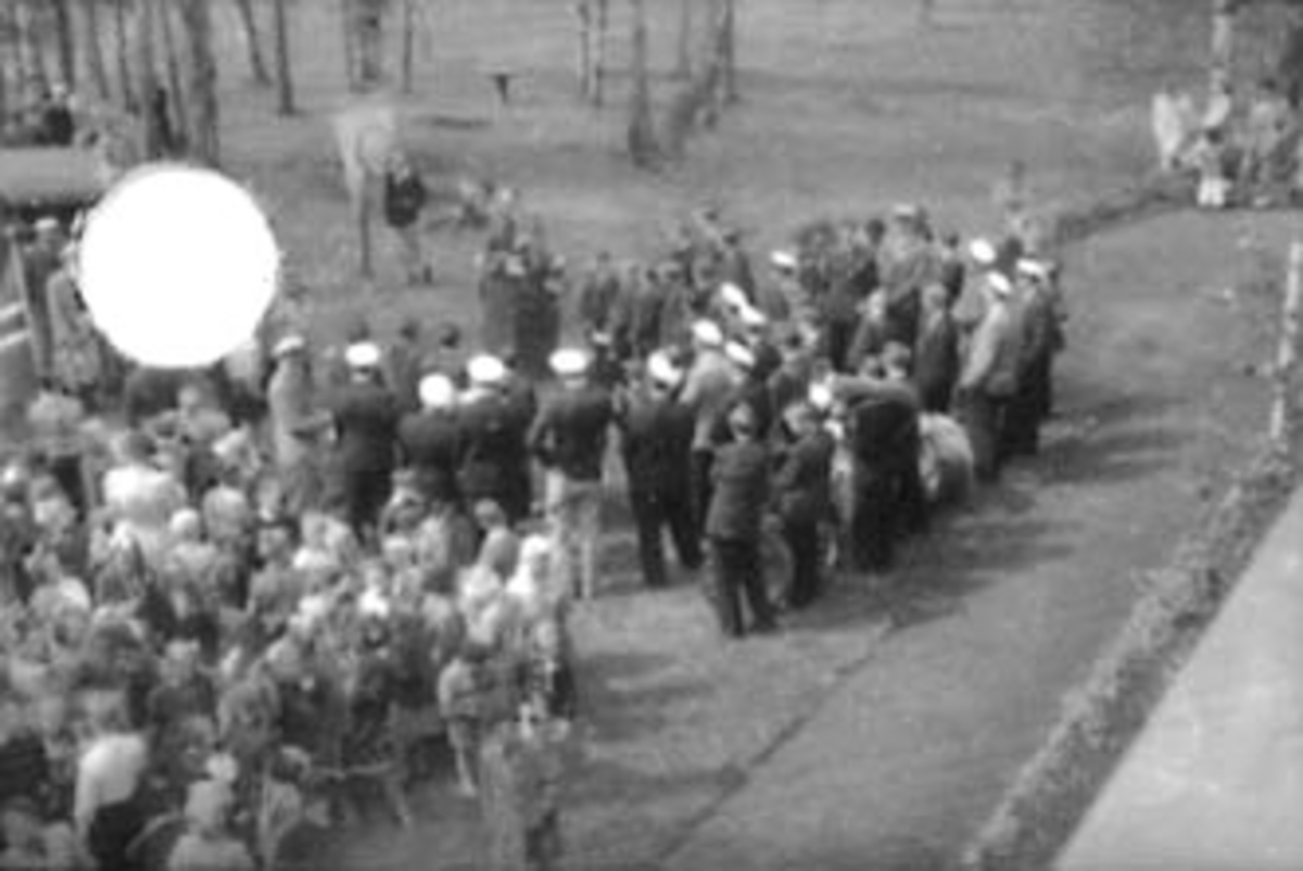 Anno Domkirkeodden, 17 MAI, SANGKOR I SYKEHUS-PARKEN, MYE FOLK