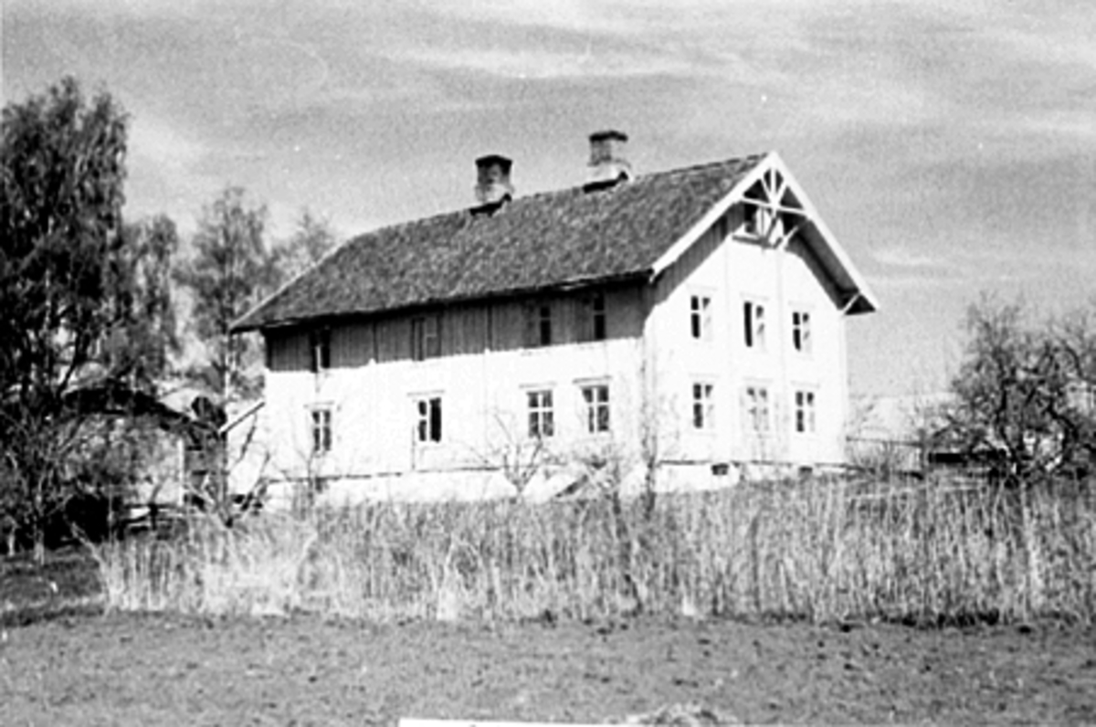 Anno Domkirkeodden, HOVEDBYGNING, SØRBRYN GARD