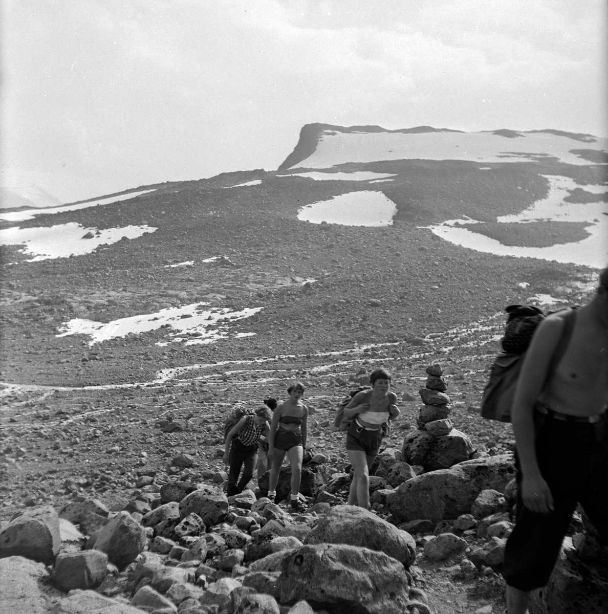 Adolf Skjegstad, FJELLVANDRING, FOTTUR I FJELLET.