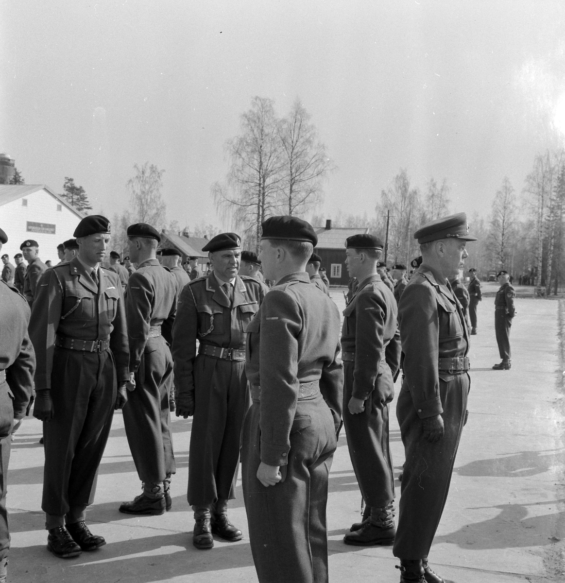 Adolf Skjegstad, MILITÆRØVELSE, KRONPRINS HARALD INSPISERER MILITÆRE TROPPER