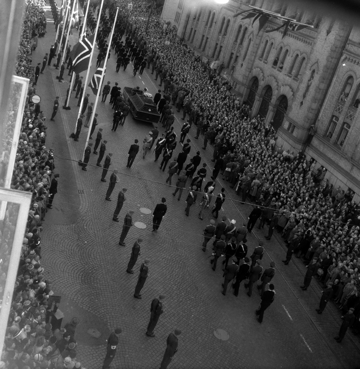 Adolf Skjegstad, ASK-03673