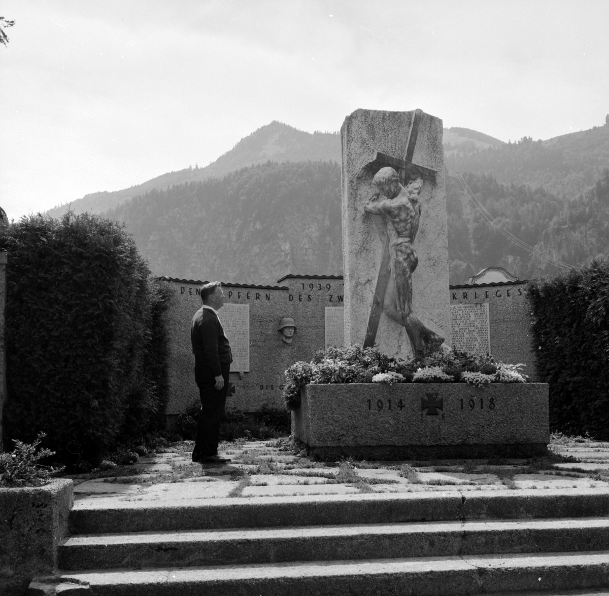 Adolf Skjegstad, ASK-04455