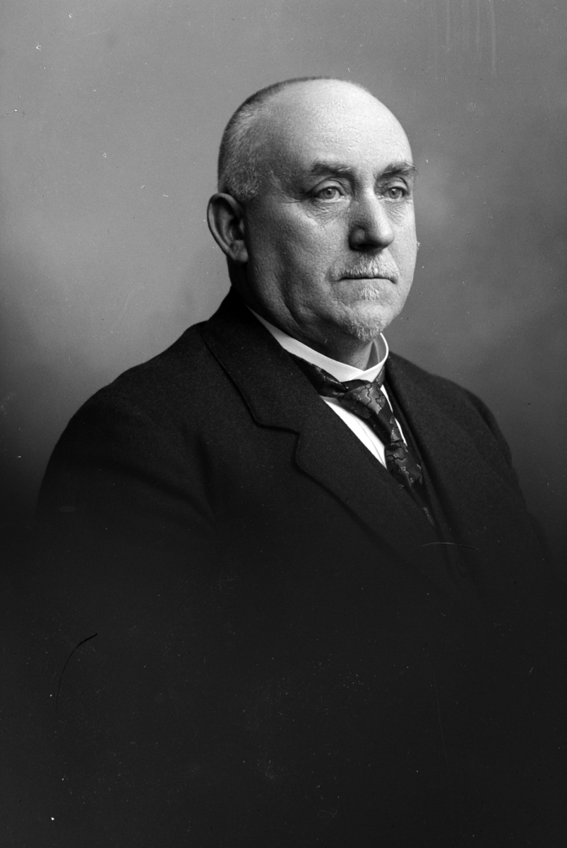 Christian Grundseth, FRYDENBERG J. , HALVFIG. , 27797