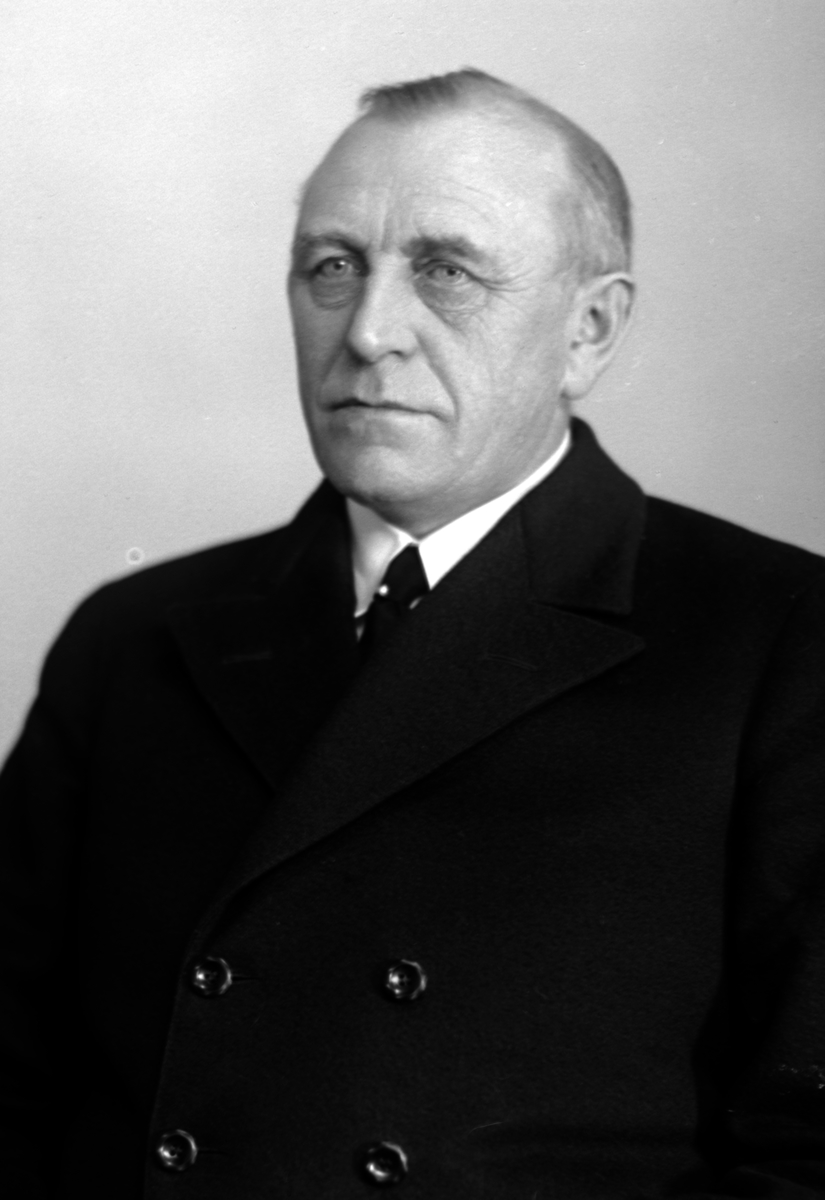 Christian Grundseth, KIRKEBY O. , HALVFIG. , 33495