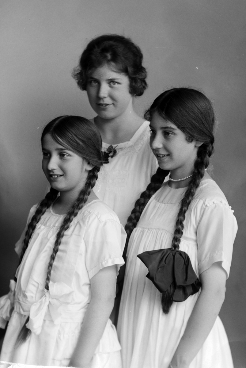 Christian Grundseth, MYHRE BOGHOLDER, GR: 3 JENTER, 25921
