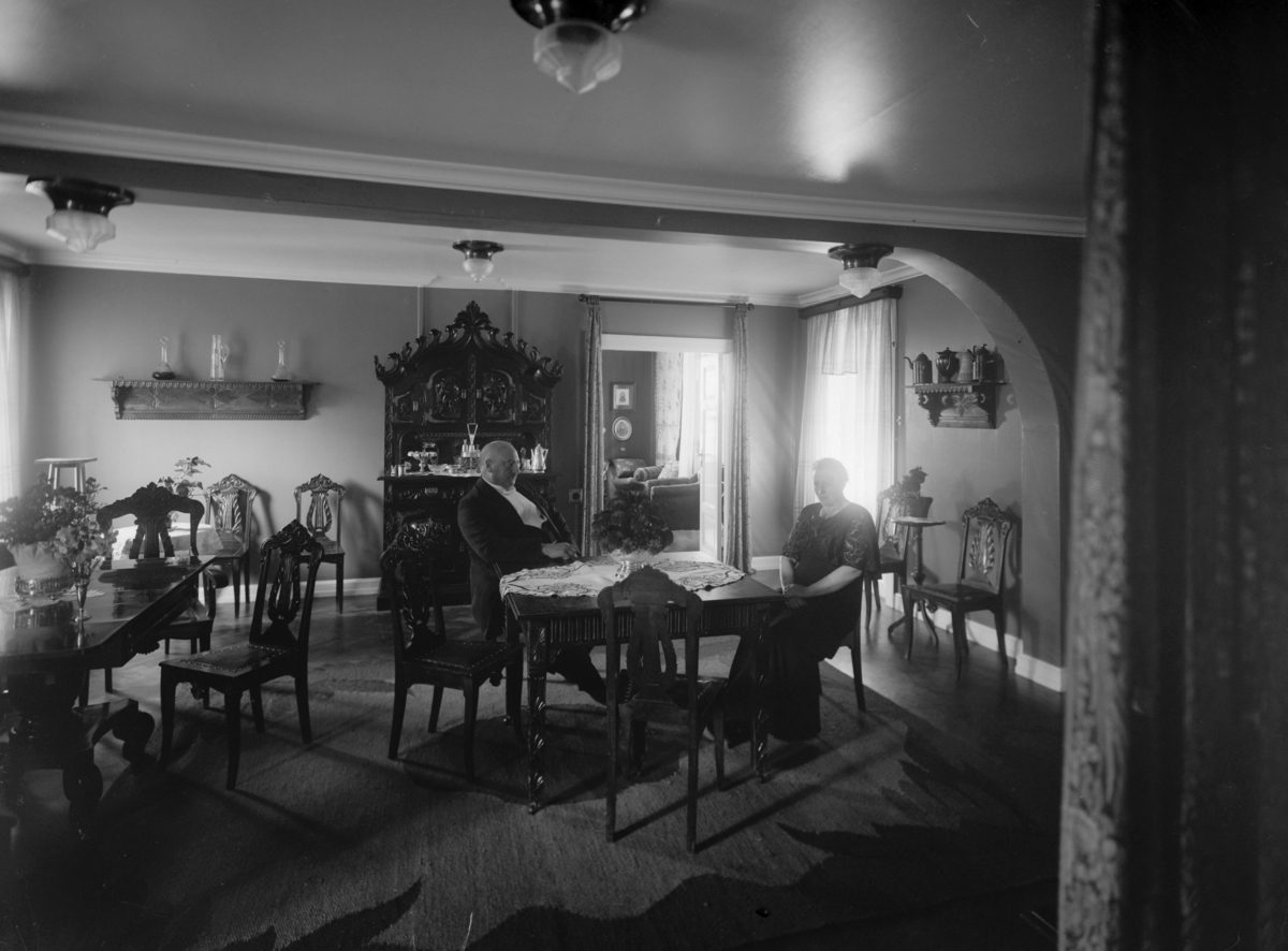 Christian Grundseth, FLAKSTAD O. P. INTERIØR, SPISESTUE, GRUPPE 2, UKJENTE, MØBLER. 1934