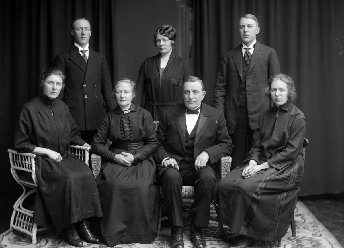 Christian Grundseth, ROSTAD LÆRER, GR: 7, FAMILIE 26737.