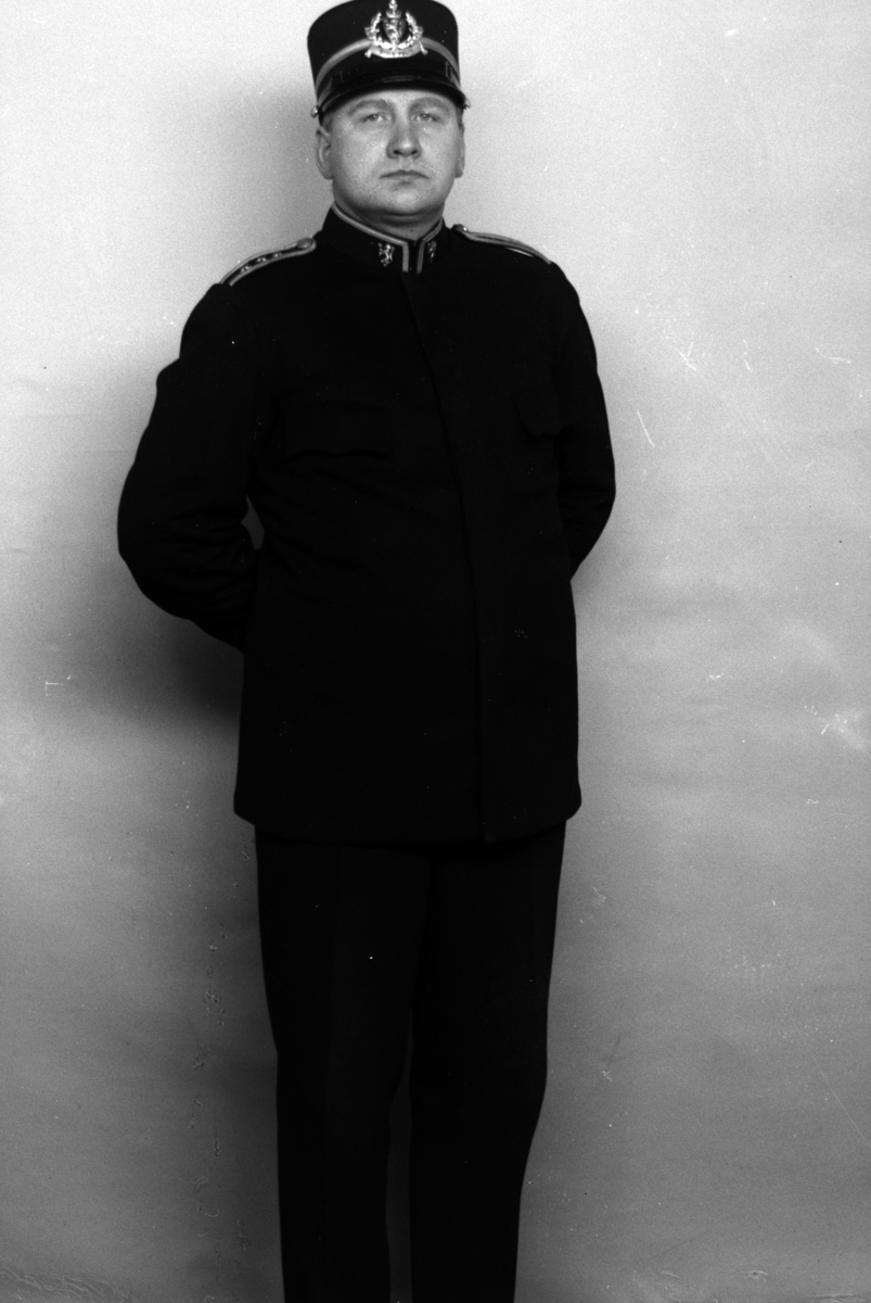 Christian Grundseth, EINANG POLITI, HELFIG. M/UNIFORM 36100