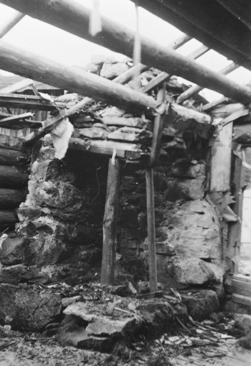 Toralv Bleken-Nilssen, HDH. 70. KLAVSTAD, STØRHUSET. NYSETRA. SETER. ROMEDAL, STANGE. FORFALL.