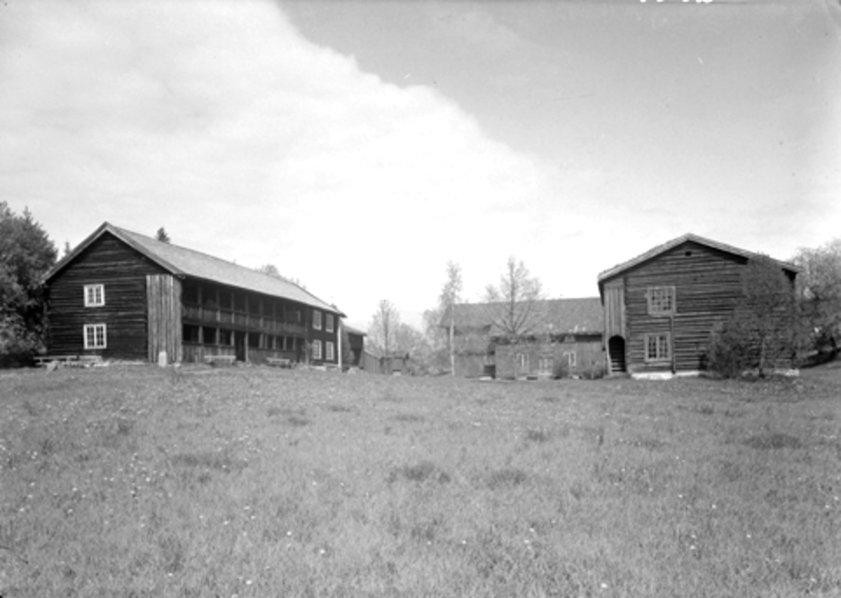 Anno Domkirkeodden, HDH. 10. HDH. 15. HDH. 12. HDH. 14. HEDMARKSTUNET. FRA ØST