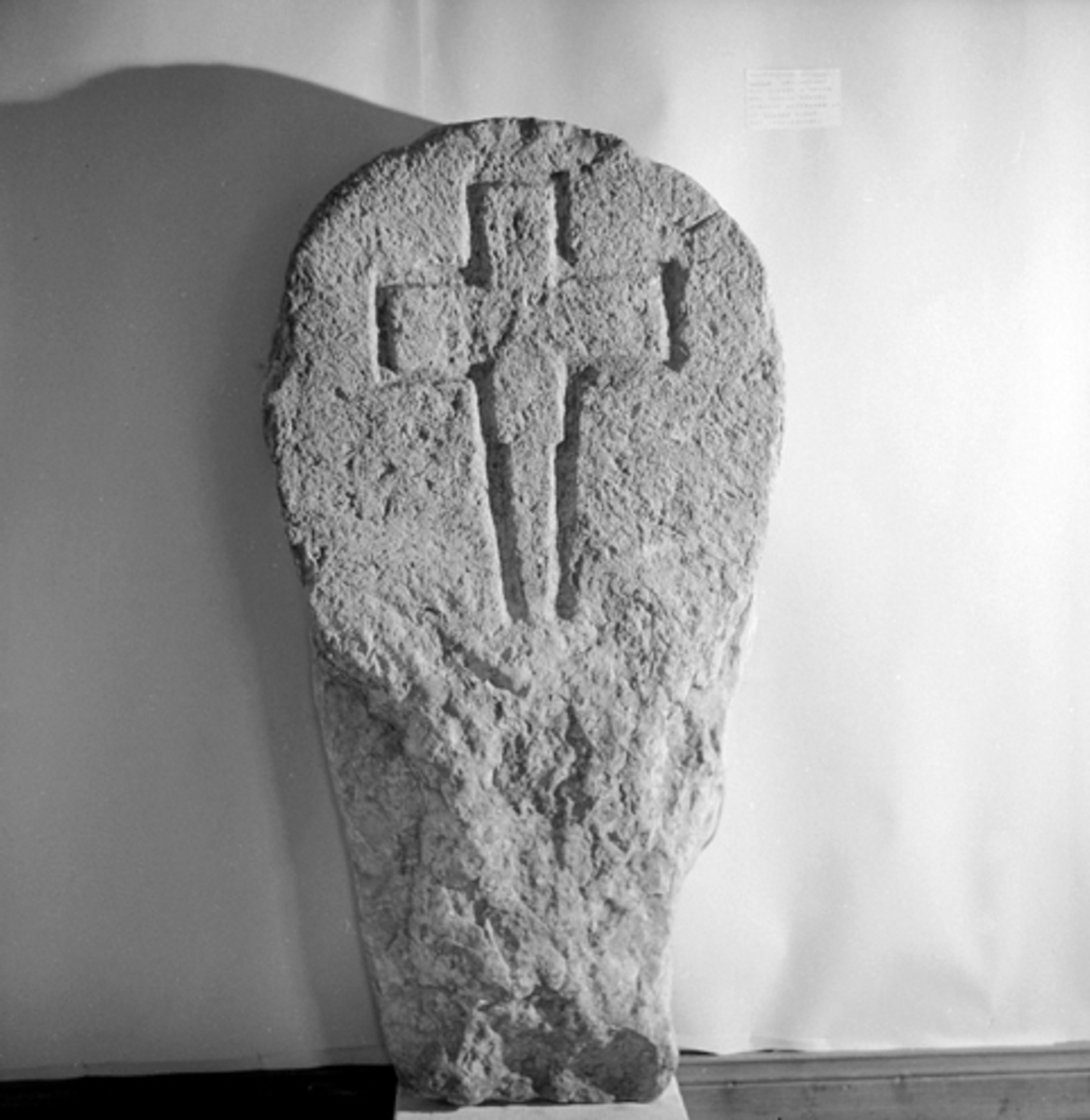 Anno Domkirkeodden, GJENST. FOTO, HK. , GRAVSTEIN.