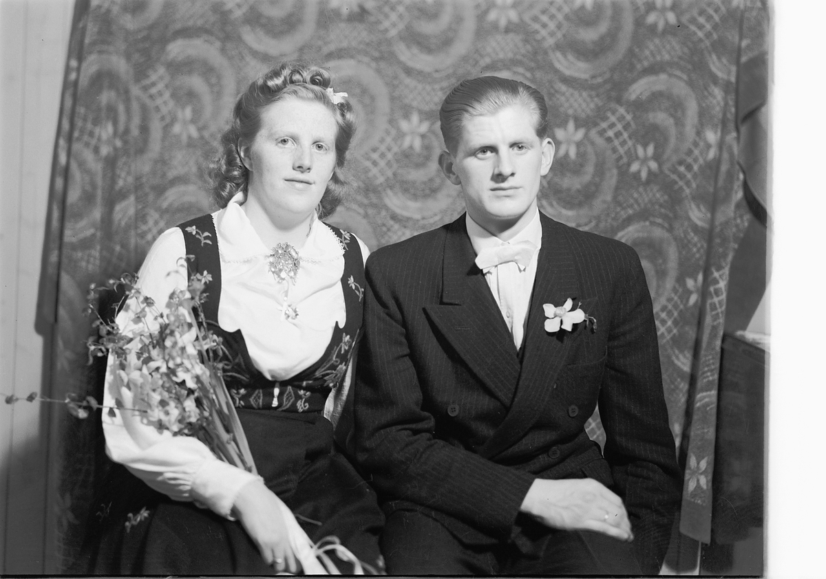 Håkon Prestkværn, BRUDEFOTO, RUTH. DOKKEN ?