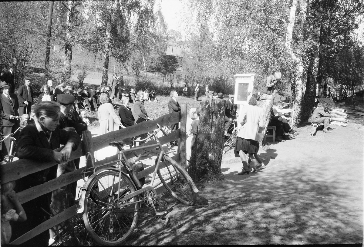 Håkon Prestkværn, RUSSISKE KRIGSFANGER, RINGSAKER UNGDOMSLOKALE, ETTER FRIGJØRINGEN i 1945.