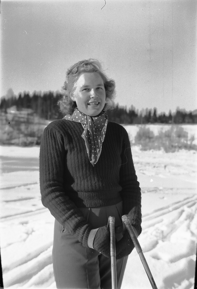 Håkon Prestkværn, Kristine Medlien på ski.