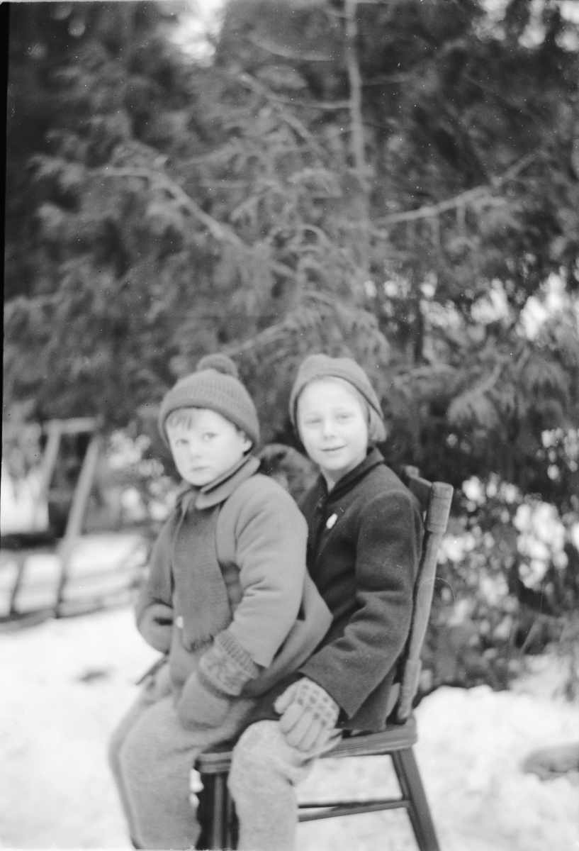 Håkon Prestkværn, JAN PETTER OG ANNE MARIE ULVEN, MOELV.