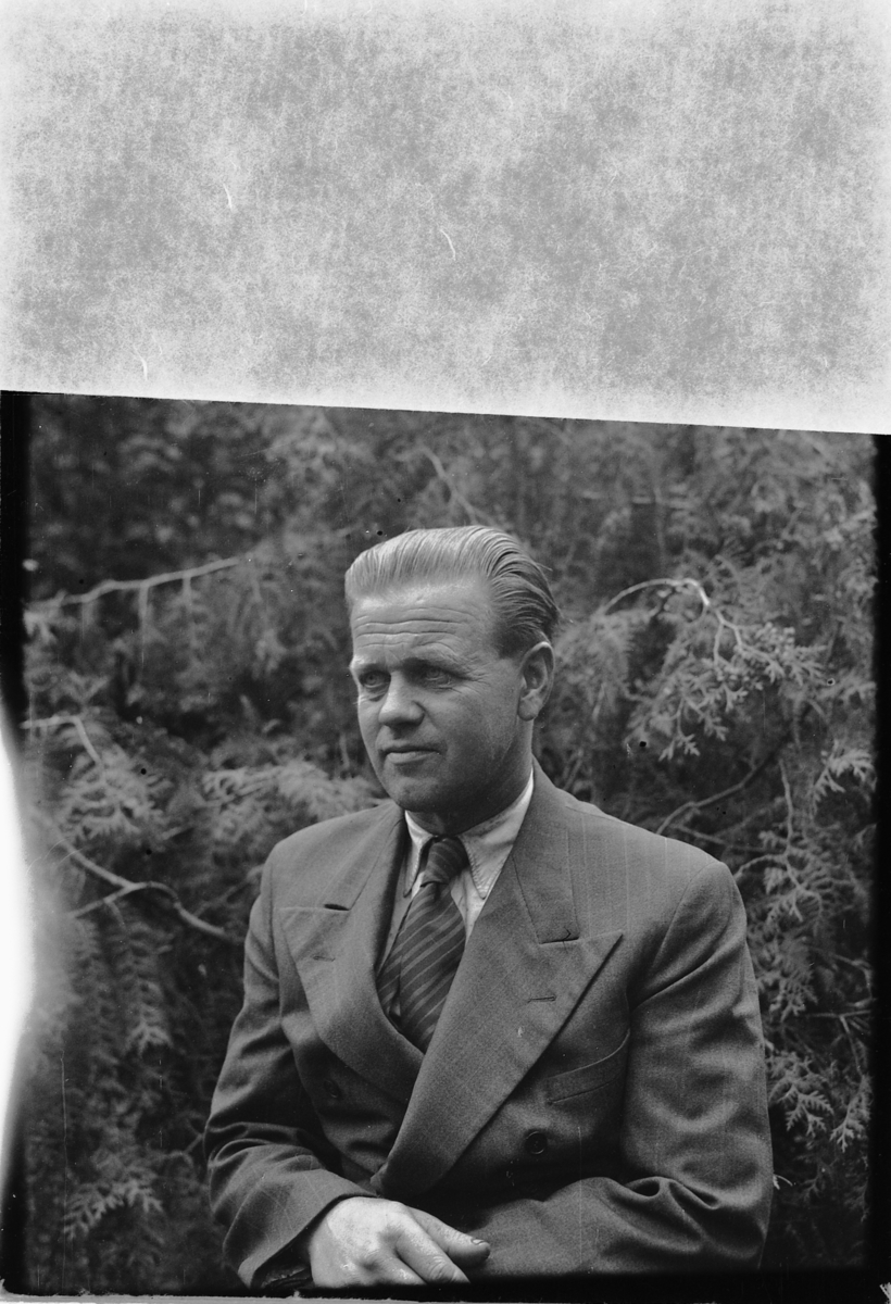 Håkon Prestkværn, Ukjent mann.