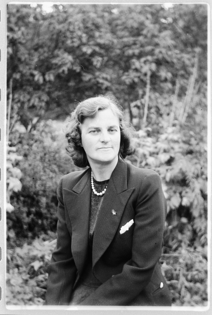 Håkon Prestkværn, Laura Pedersen, Moelv.