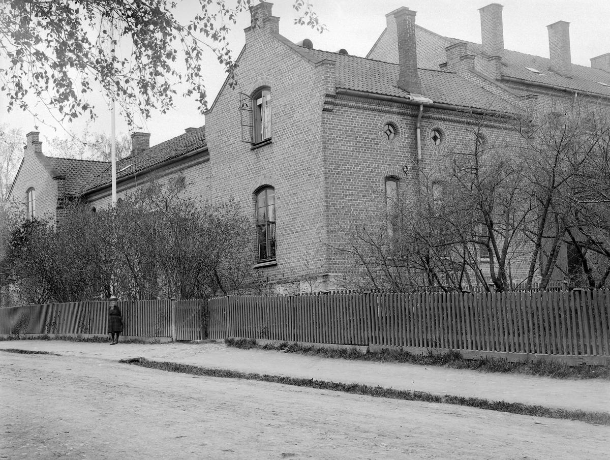 Hans Emil Erichsen, Hamar kretsfengsel, distriktsfengsel. Grønnegata.