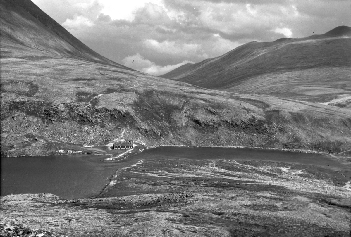 Håkon Prestkværn, Rondane, Rondvassbu, utsikt.