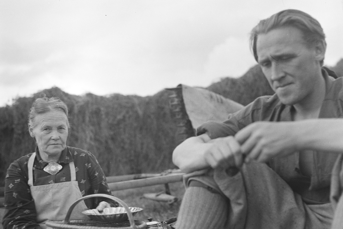 Håkon Prestkværn, Kvinne, mann, ukjente