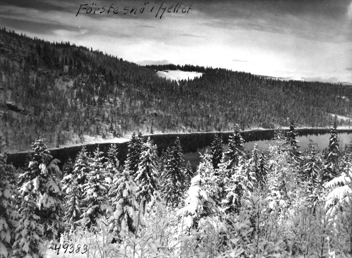 Anders Beer Wilse, Utsikt fra Granstolen, Killinghusfjorden, sno
